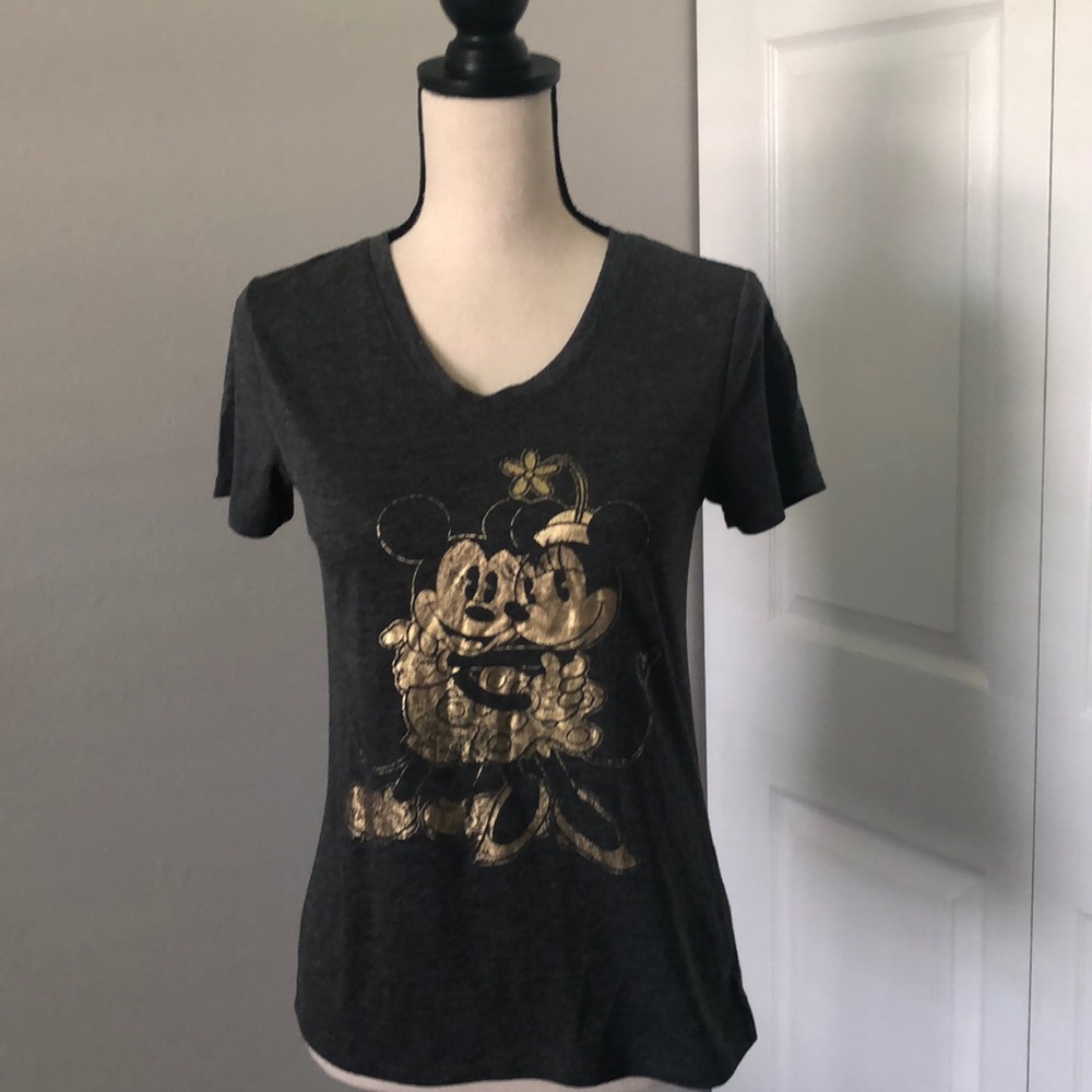 ♥️3X20 DISNEY GREY LADY GRAPHIC TOP